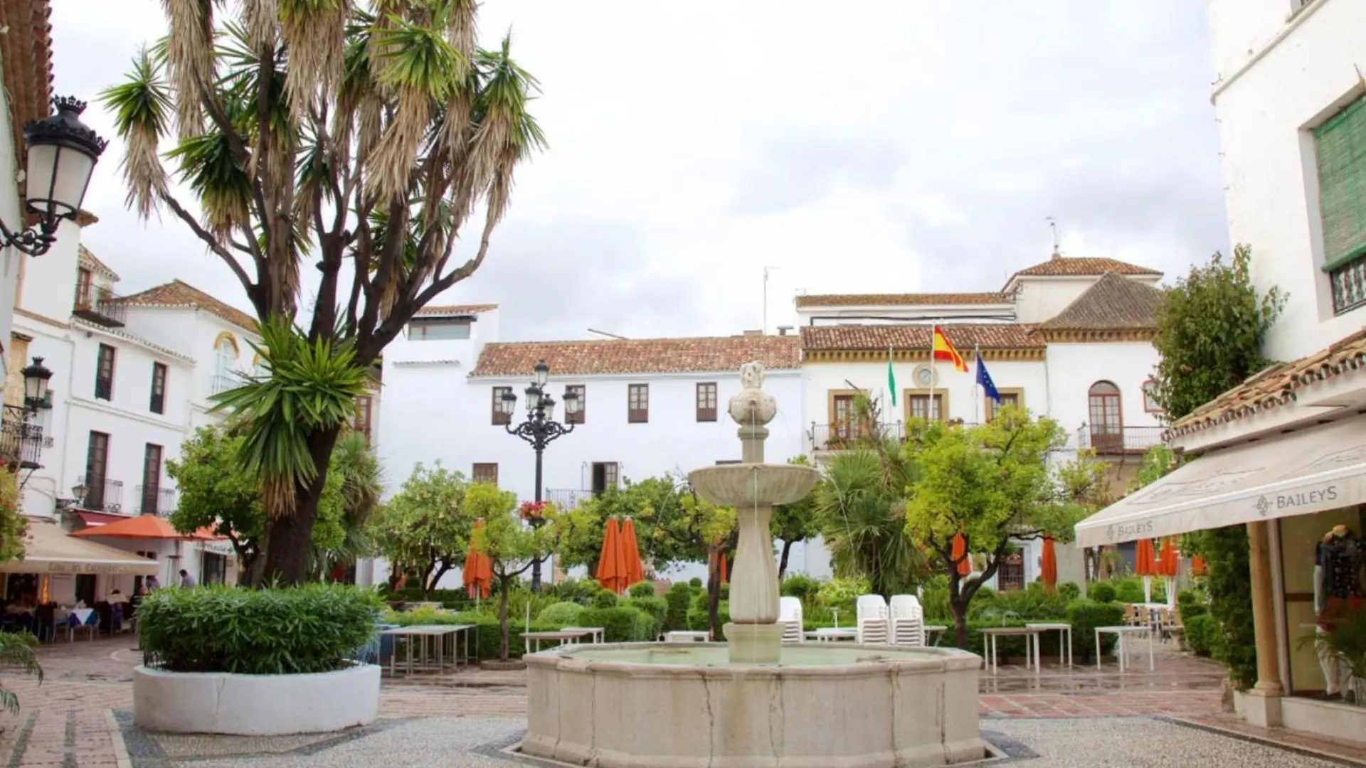 Marbella Beachfront - Beachside Apartment With Stunning Sea Views